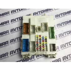 Блок предохранителей Ford Focus 3 2011-2017 BV6N14A073ET
